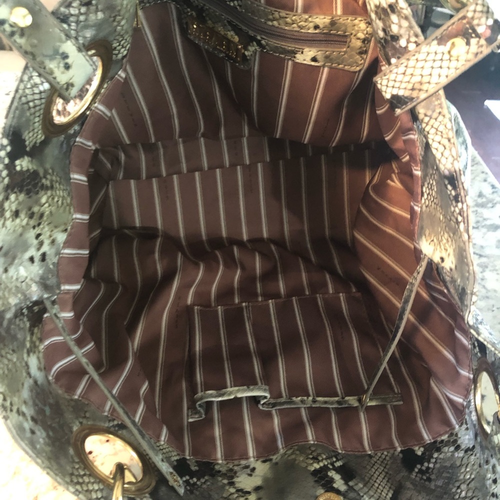 Steve Madden snakeskin handbag - Picture 4 of 4